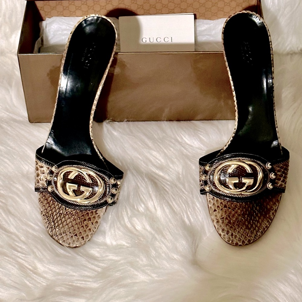 Gucci heels Gold GG logo slides Sz 40 (10)